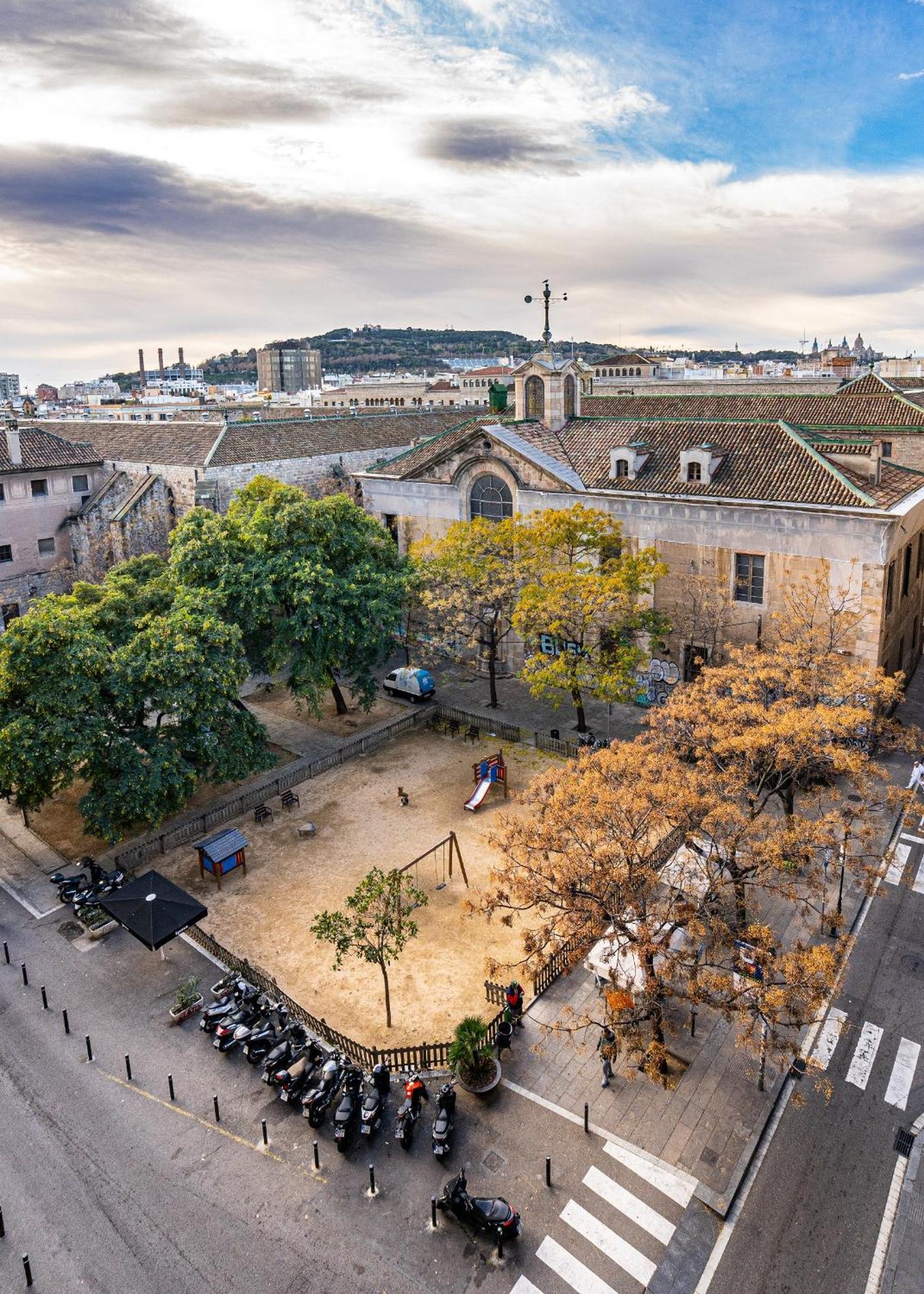 Pension Iznajar Barcelona Ngoại thất bức ảnh